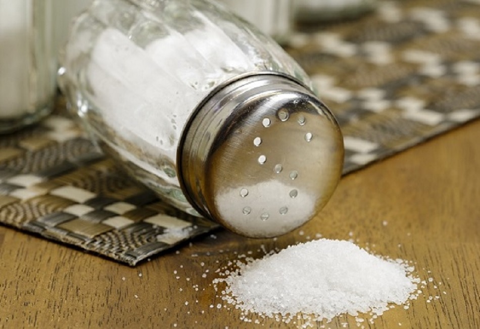 अत्यधिक नमक