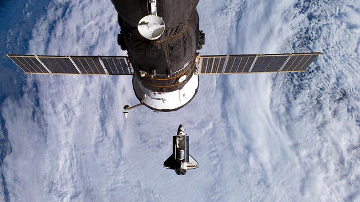 Russian space cargo ship burst into flames