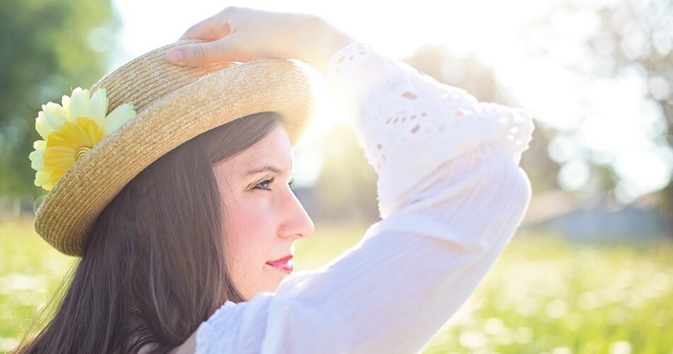 धूप में घूमना