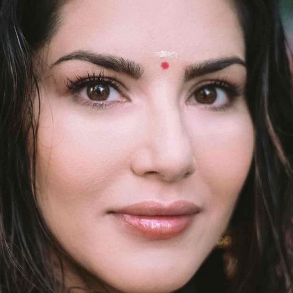 सनी लियोनी