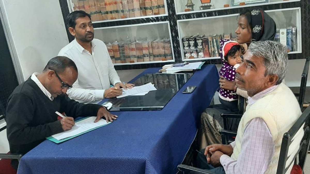 बेटे की चाह में युवक ने की 3 शादी, तीसरी पत्नी से भी बेटी हुई तो उसे दी जान से मारने की धमकी