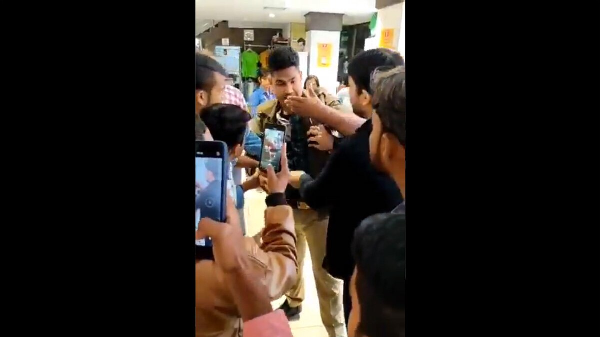 (फोटो- वायरल वीडियो ग्रैब)