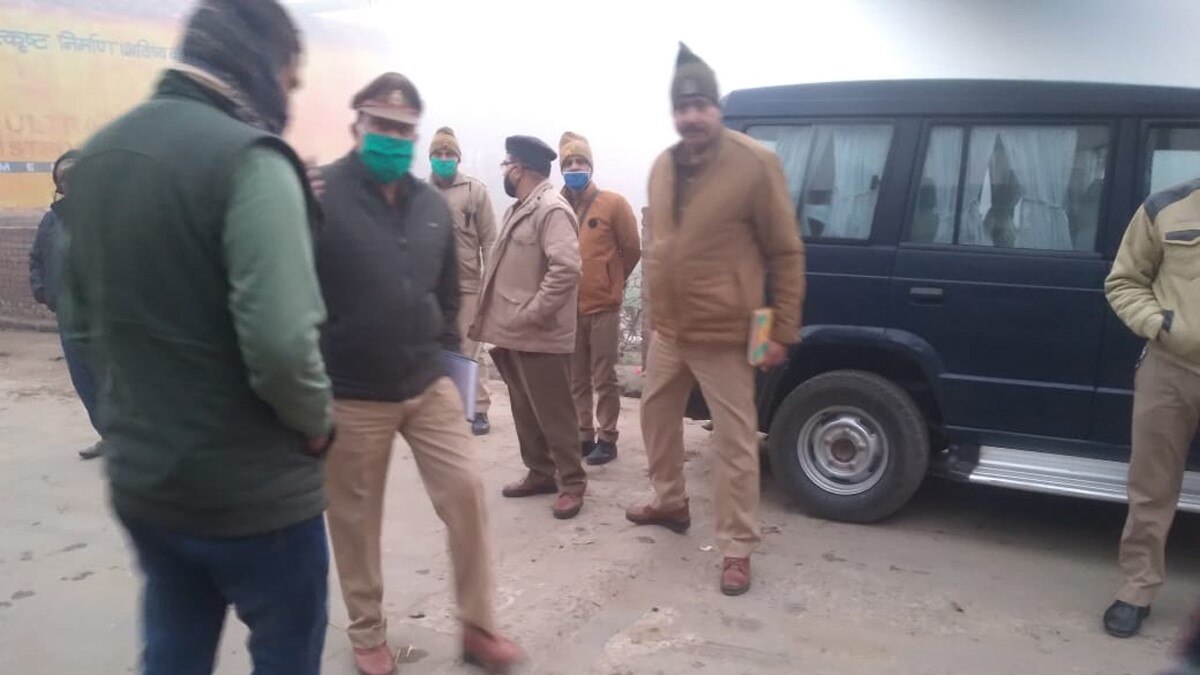 शख्स ने पत्नी और बेटी की हत्या की (फोटो आजतक)