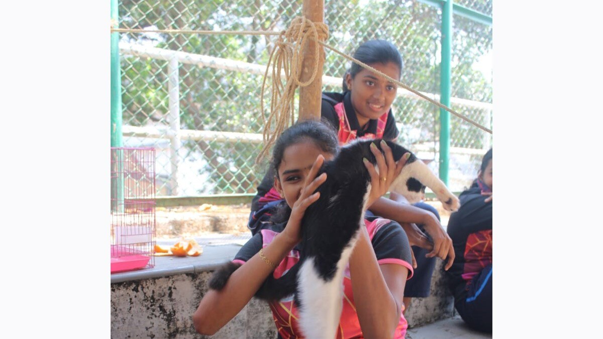 बिल्ली ‘टिंकू’ को अपना गुडलक मानती है युव एथलीट अल्बा मनोज (फोटो- गोपी उन्नीथन)