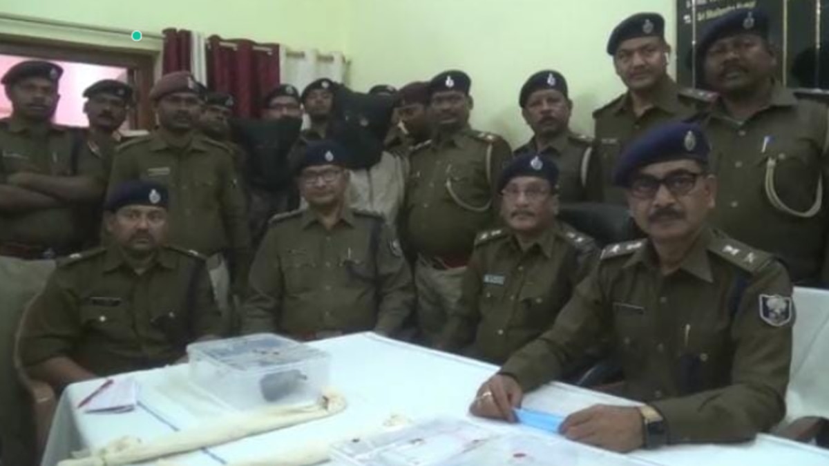 लूटेरे की एक गलती पुलिस को बड़ा सुराग दे गई.