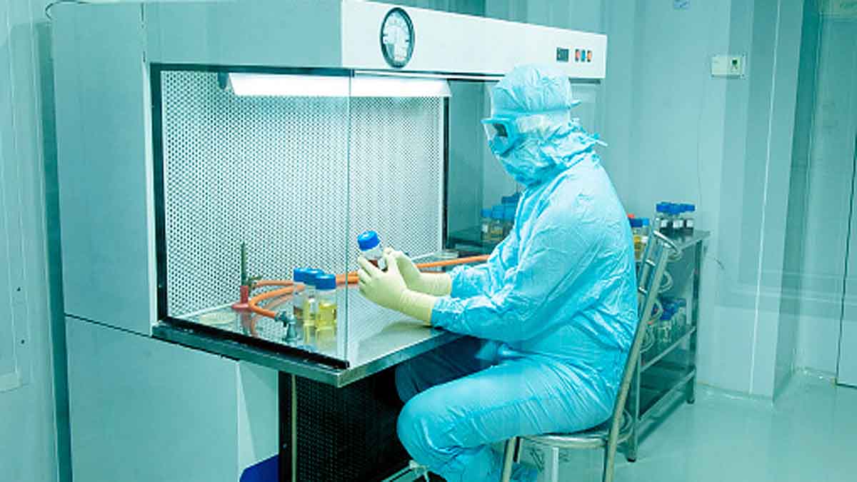 Universal Corona Vaccine in 1 year