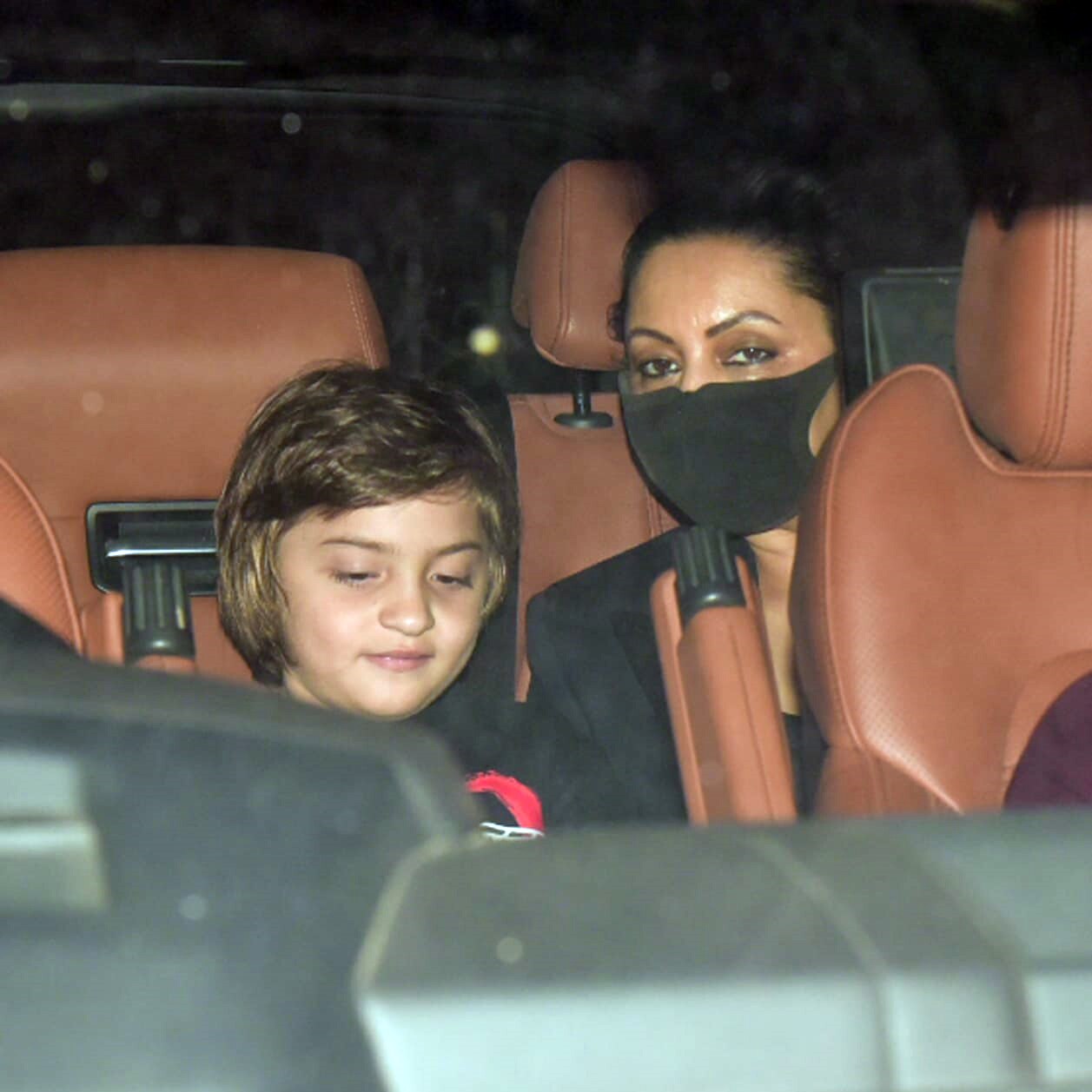 बेटे संग गौरी खान