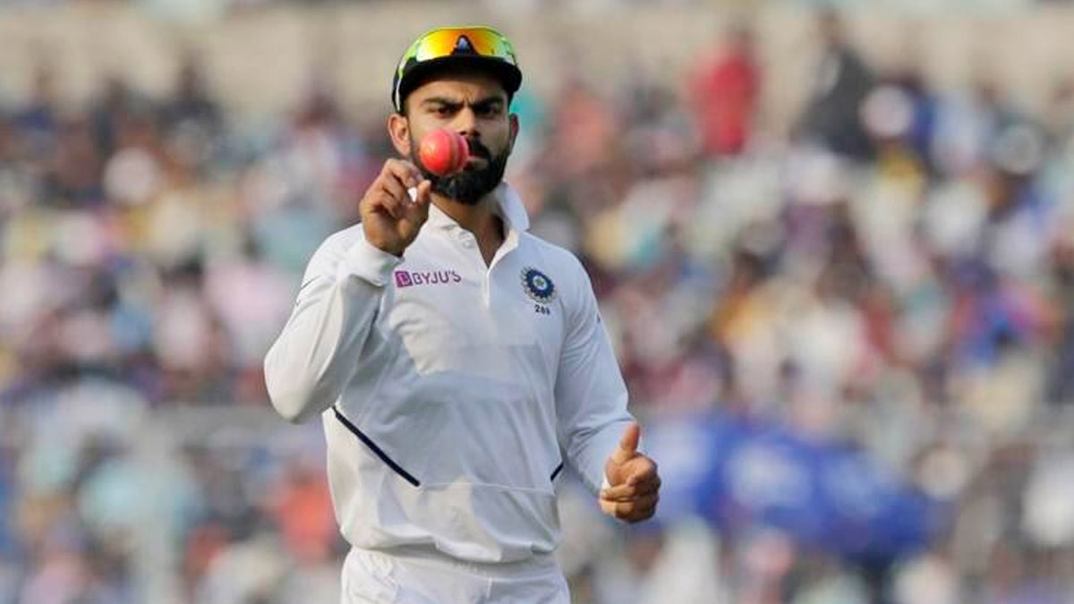 Virat kohli praises Axar Patel in gujarati