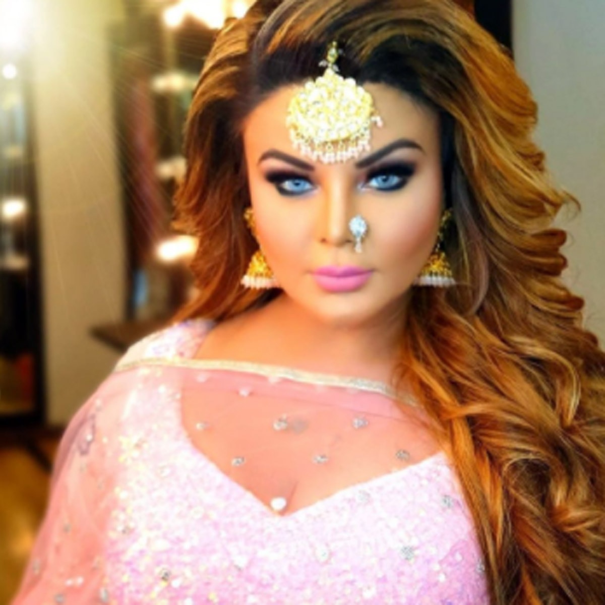 राखी सांवत 