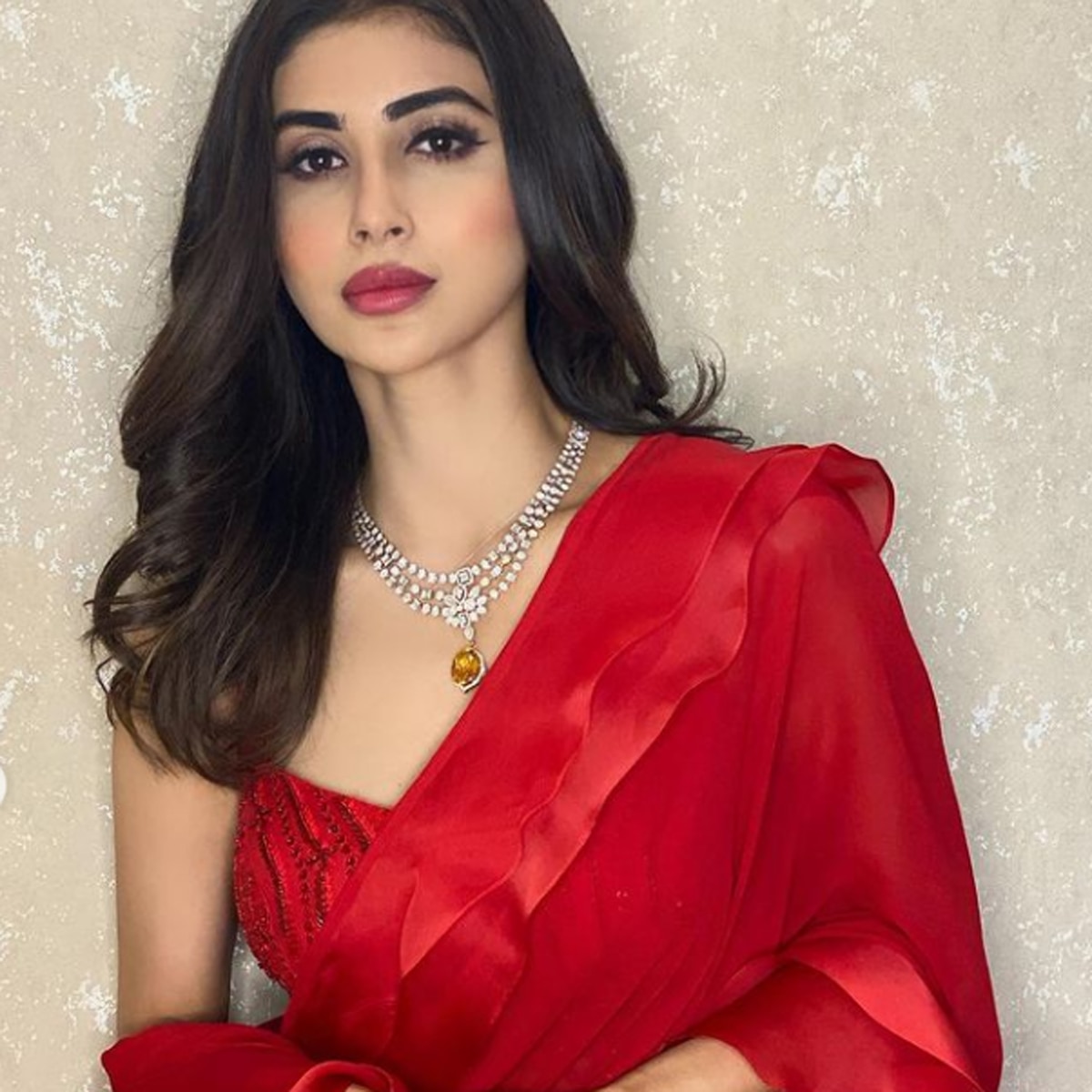 मौनी रॉय