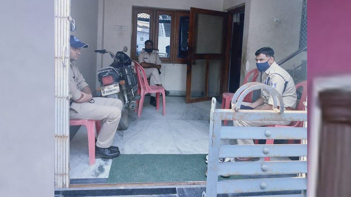 छापे के बाद लोकायुक्त टीम भी दंग.