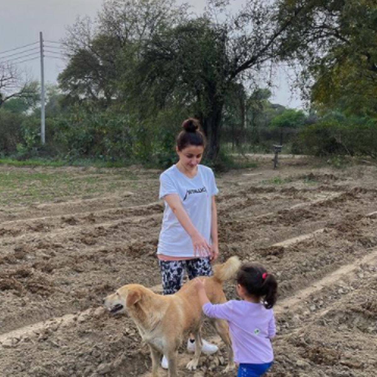 सोहा अली खान-इनाया 