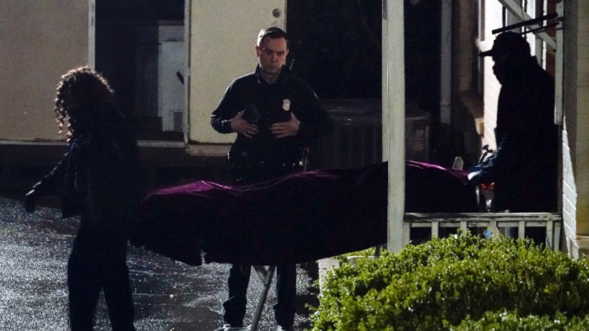 स्पा सेंटर में गोलीबारी 5