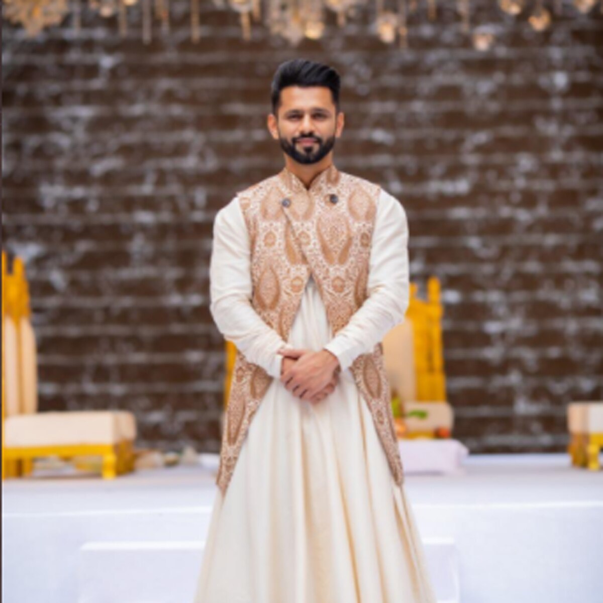 दिशा परमार 