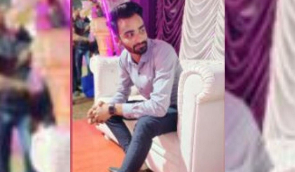 आयशा के पिता ने दामाद के लिए की फांसी की मांग