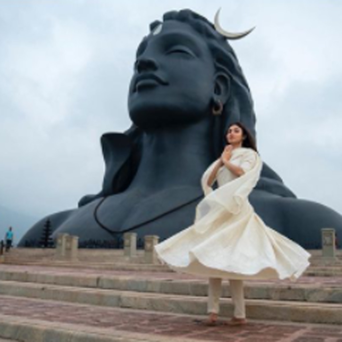 मौनी रॉय