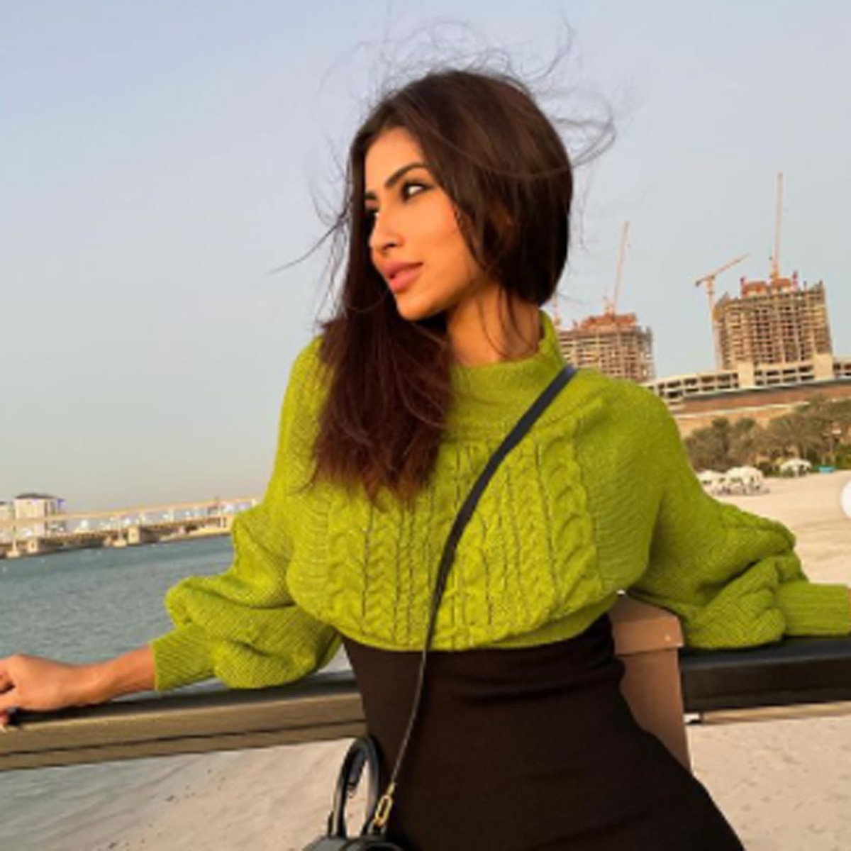 मौनी रॉय