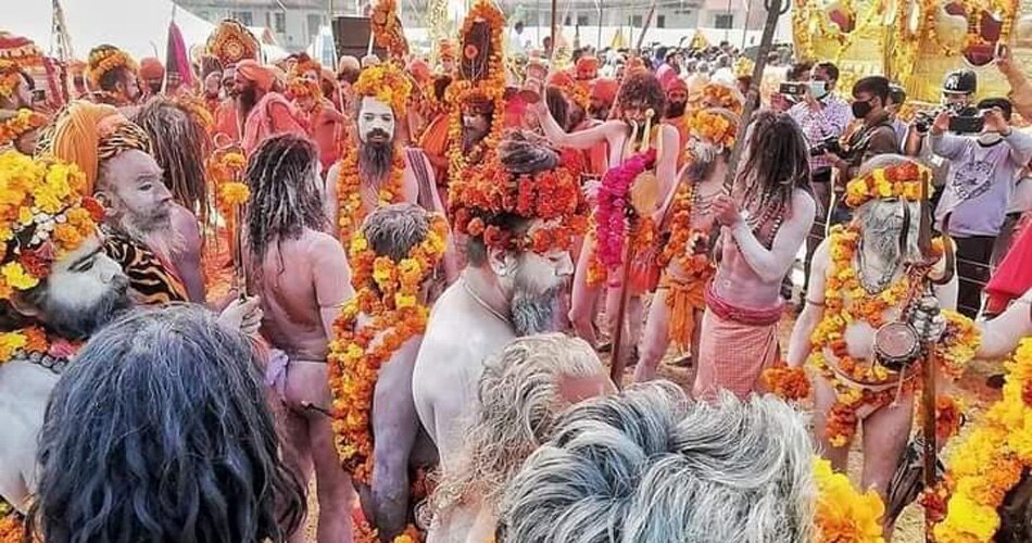 जूना और अग्नि अखाड़ा पेशवाई 5