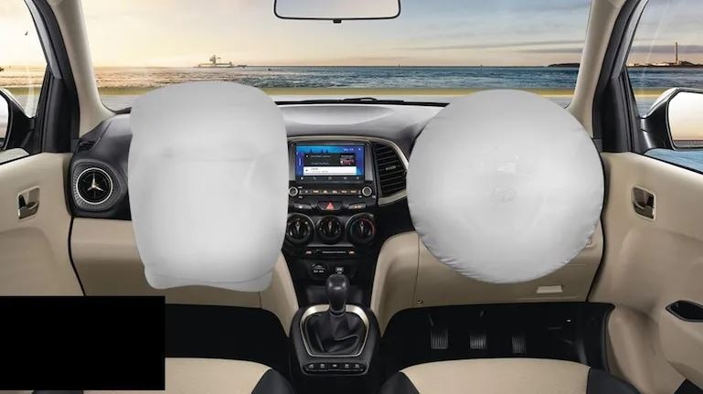  अप्रैल से फ्रंट पैसेंजर सीट के लिए एयरबैग अनिवार्य