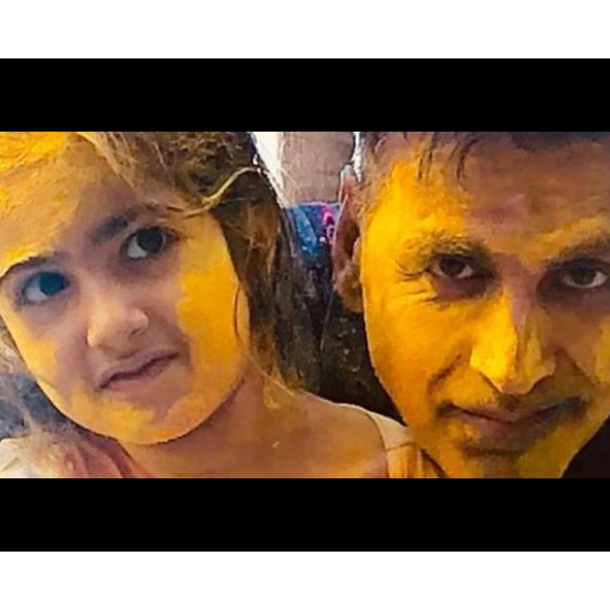 अक्षय कुमार बेटी नितारा के साथ 