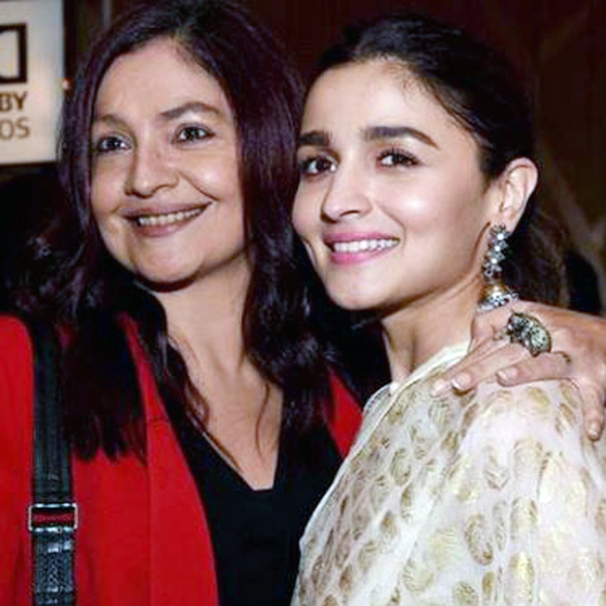 पूजा भट्ट और आलिया भट्ट