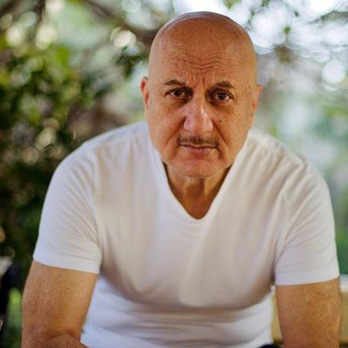 अनुपम खेर