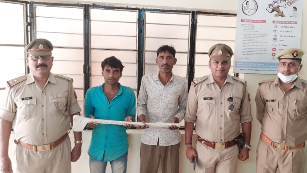 जमीन के लालच में लड़की का मर्डर 