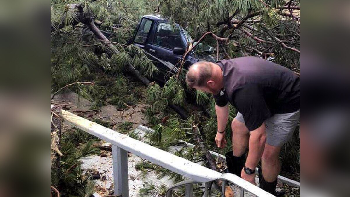 20 Tornadoes ripped 5 states of US 