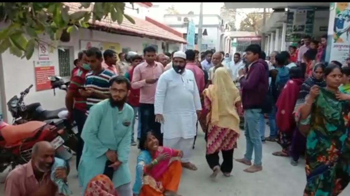 बेटी ने किया प्रेम विवाह, भड़के लड़की पिता और भाई ने 4 साल बाद दिनदहाड़े गोली मारकर की प्रेमी पति की हत्या.