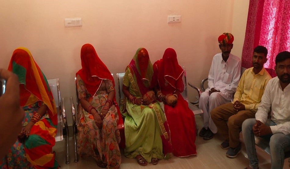 पाकिस्तान से भारत पहुंचीं दो बहू