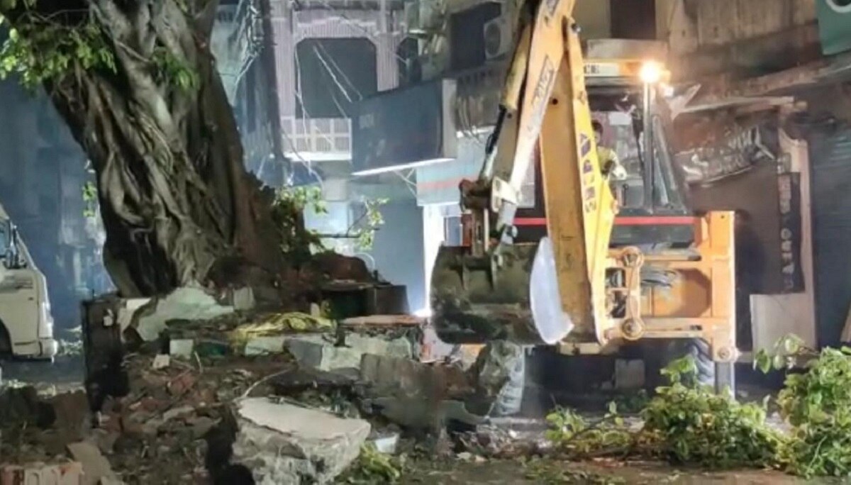 अतिक्रमण पर एक्शन