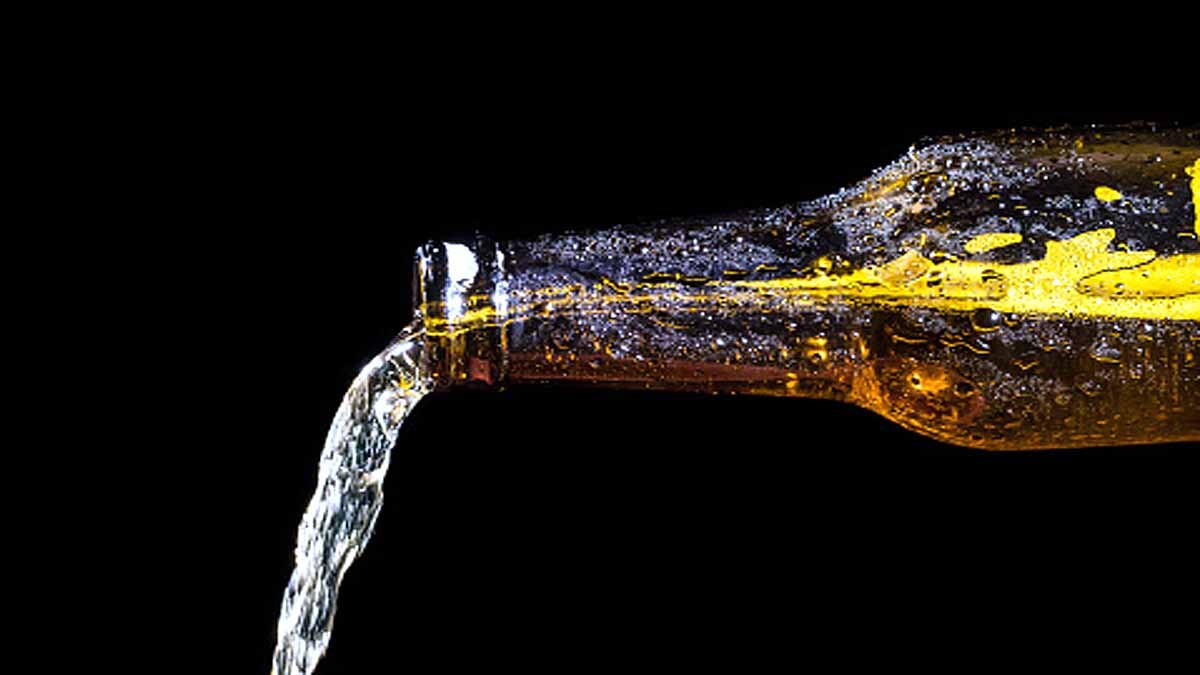 Thieves Stole 1000 pints of beer from sunken ship