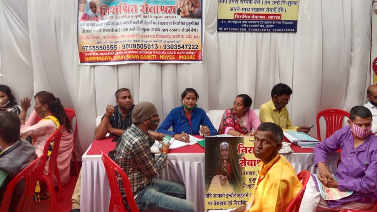 बेसहारा और भिखारियों का बारातियों जैसा स्वागत