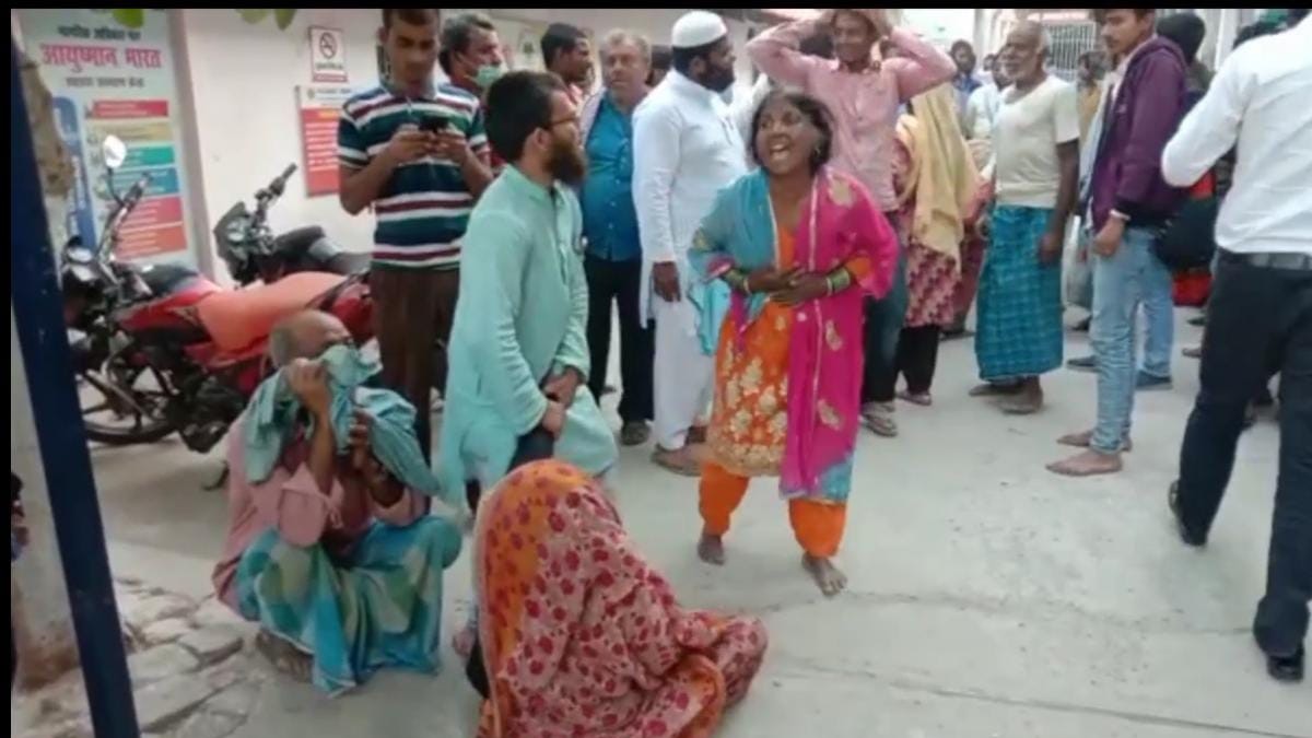 दिनदहाड़े गोली मारकर की प्रेमी पति की हत्या.