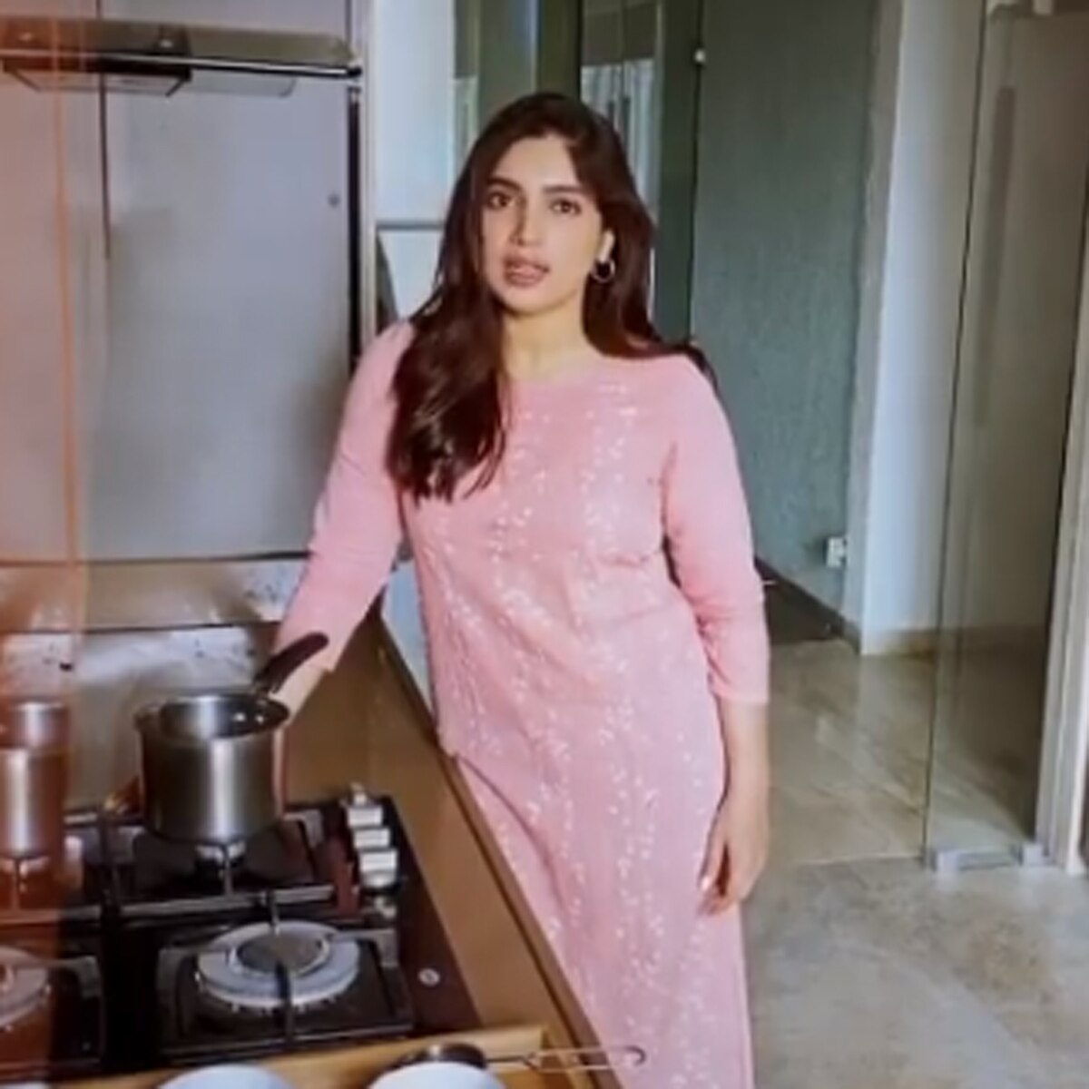 भूमि पेडनेकर