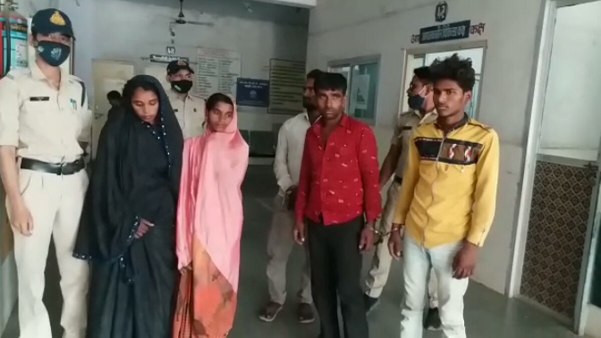 लड़की की गर्दन पर दबाए जाने के निशान मिले.