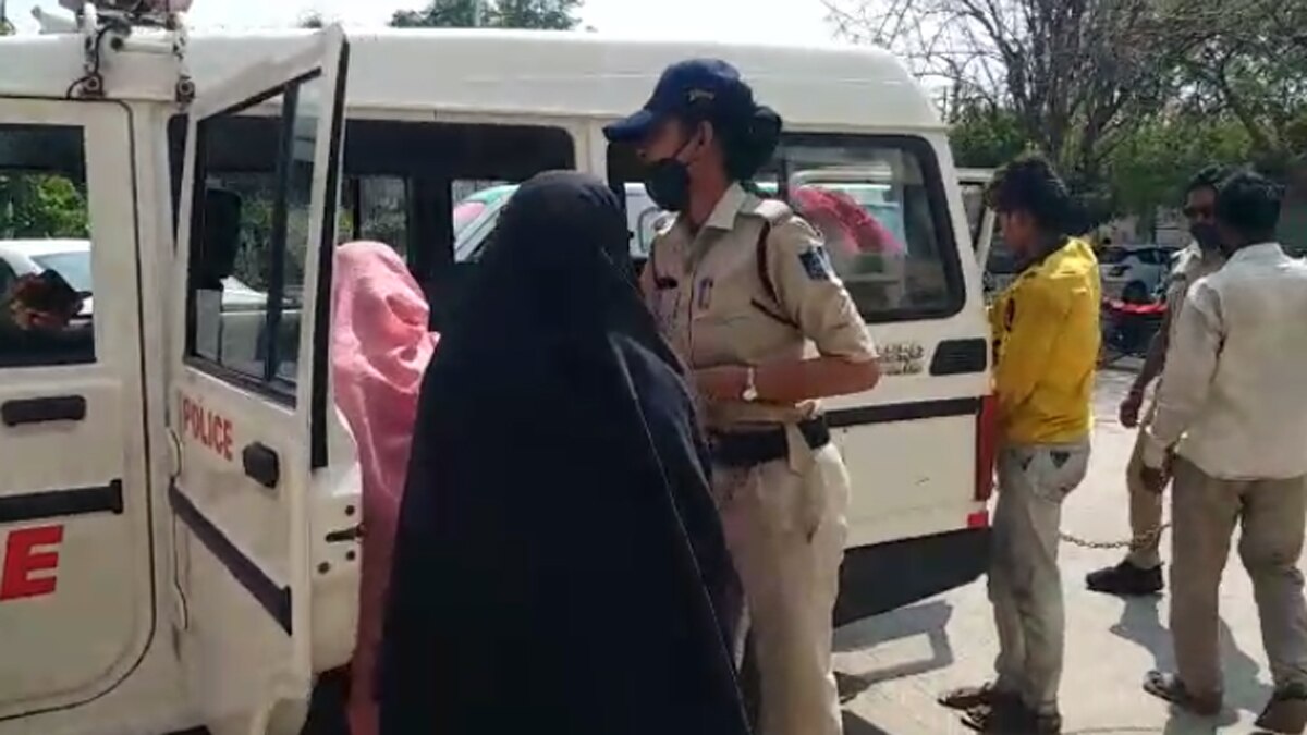 नाबालिग लड़की दूसरी जाति के एक लड़के से करती थी प्यार.