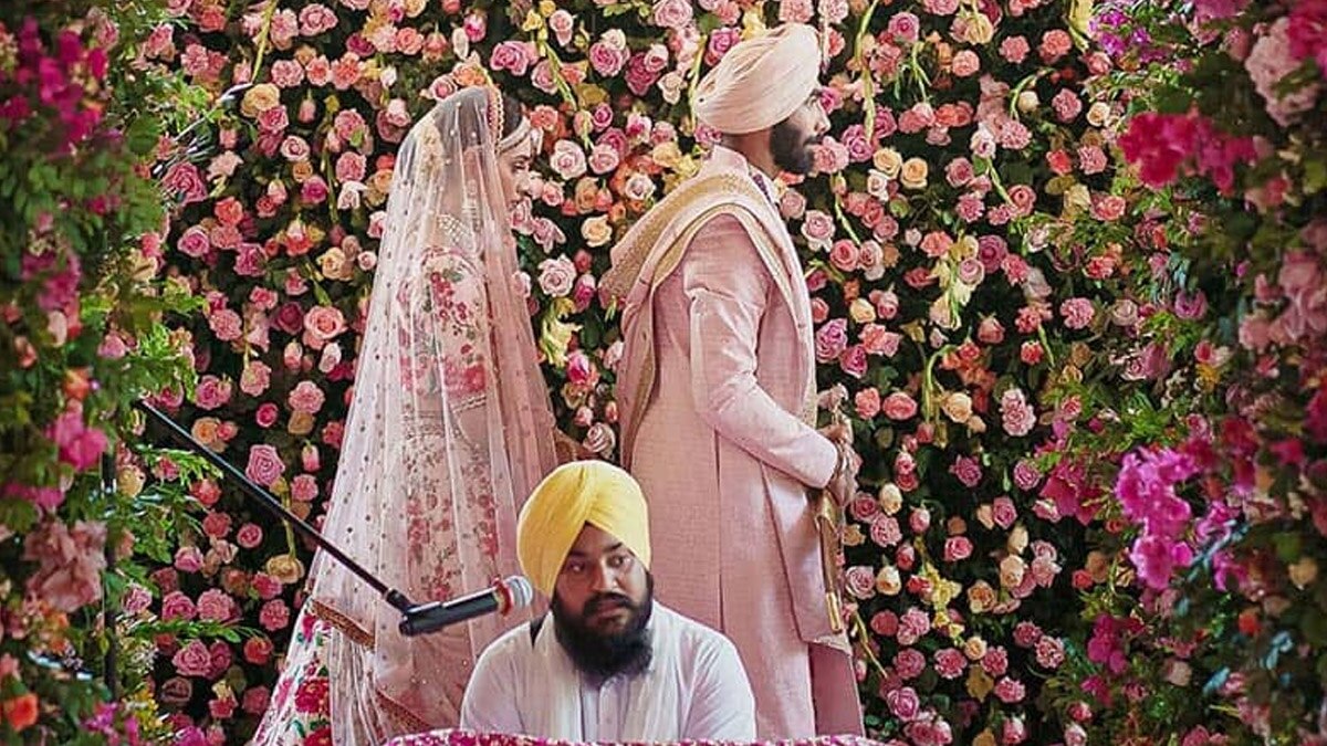 Jasprit Bumrah & Sanjana Ganesan Tie the Knot