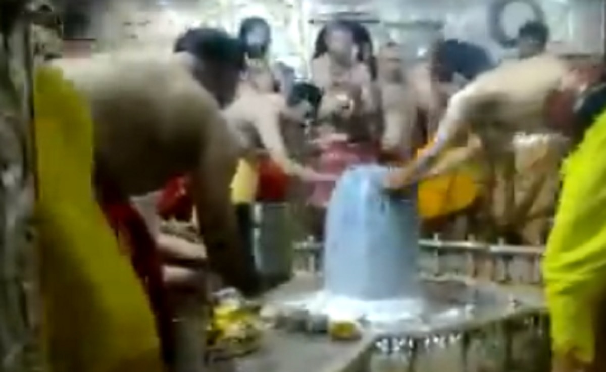 महाशिवरात्रि पर हरिद्वार से लेकर काशी तक हुजूम