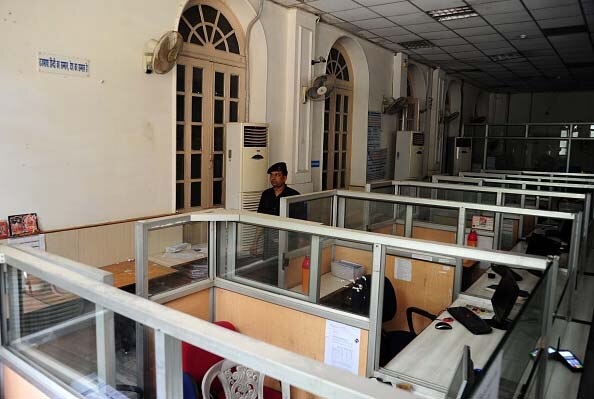 अप्रैल में छुट्टियों की पूरी लिस्ट