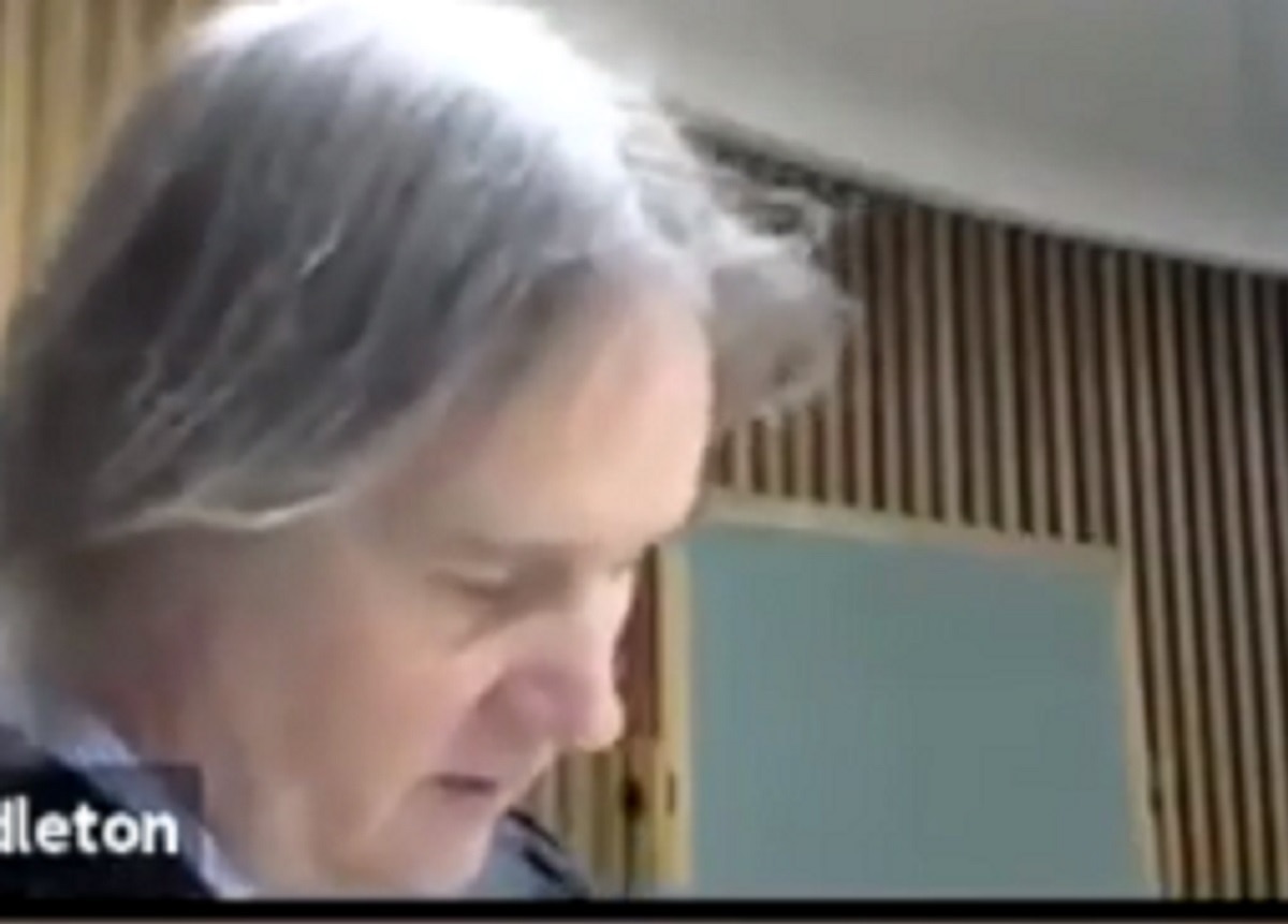 पीड़िता के घर से ही जूम मीटिंग में लाइव था आरोपी