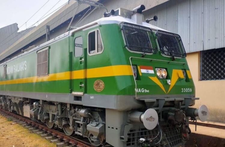 देश का पहला एसी रेलवे स्टेशन