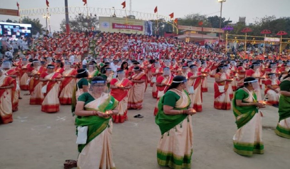 1000 महिलाओं ने किया शिव तांडव का पाठ