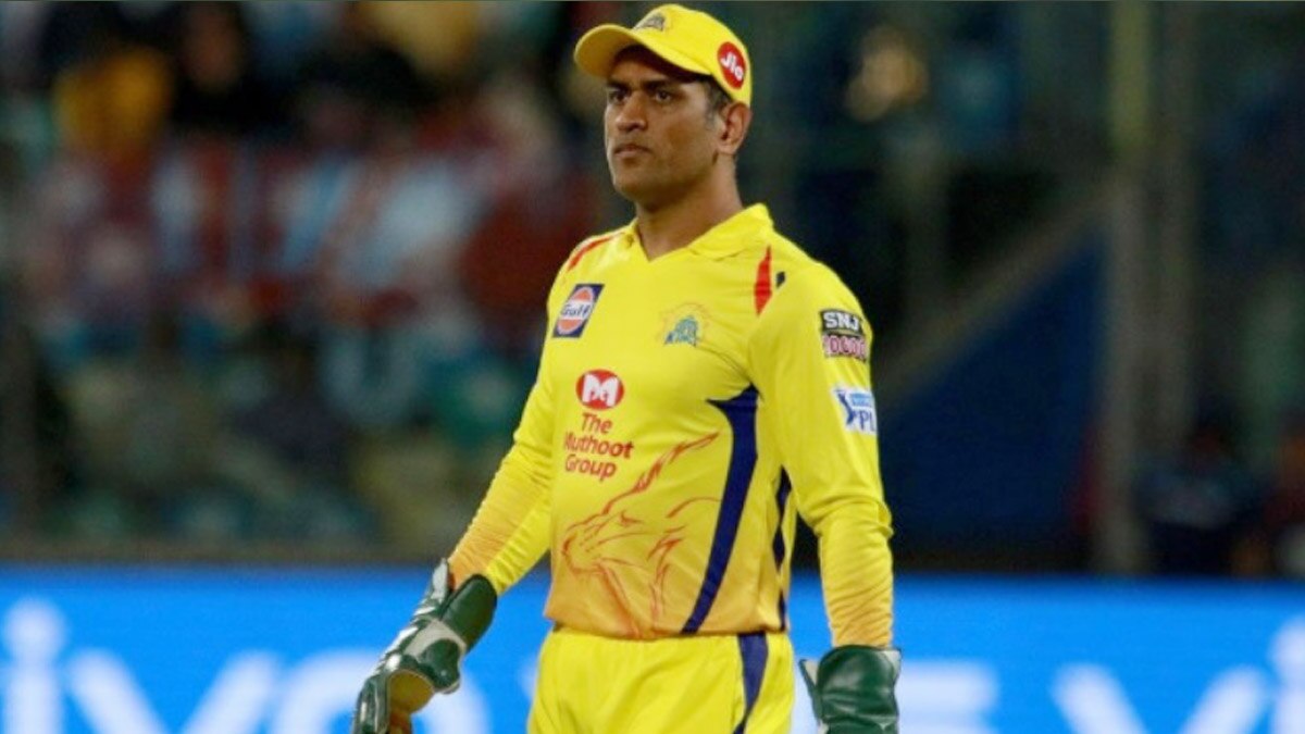 Mahendra Singh Dhoni video goes Viral
