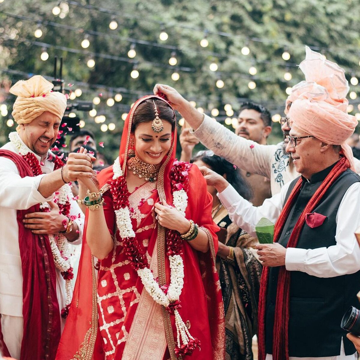 दीया मिर्जा और पति वैभव रेखी