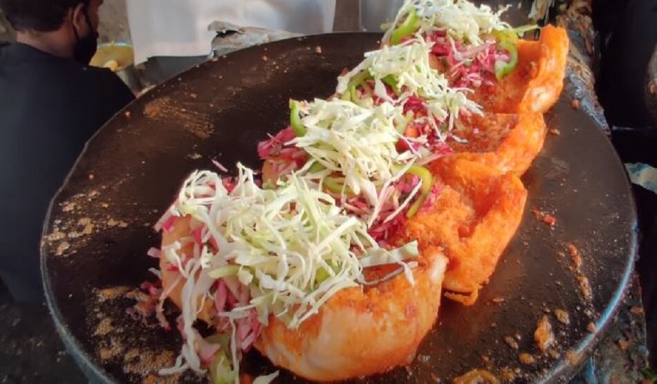 फ्लाइंग वड़ा पाव