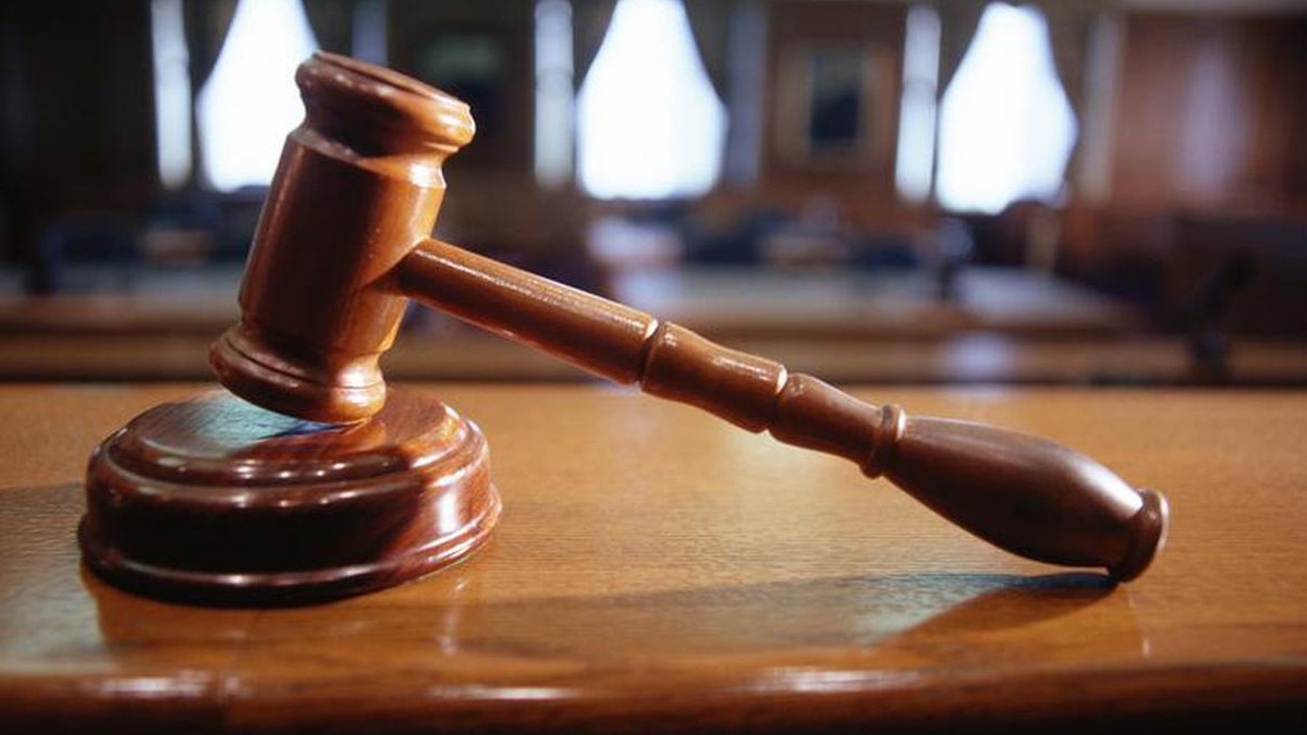 17 साल बाद जब खत्म हुआ केस तो भावुक होकर रोने लगा यूपी का यह पुलिस अधिकारी