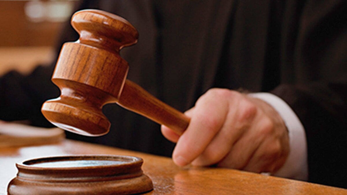 17 साल बाद जब खत्म हुआ केस तो भावुक होकर रोने लगा यूपी का यह पुलिस अधिकारी