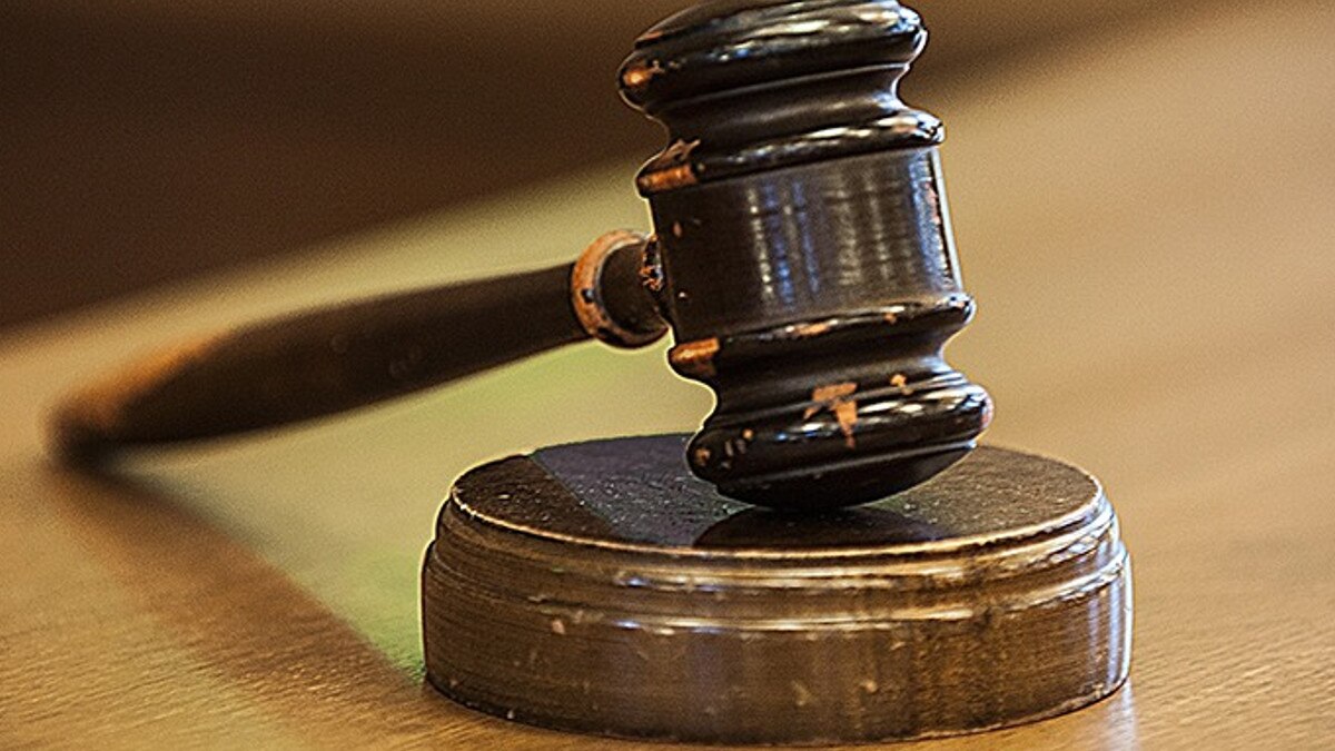 17 साल बाद जब खत्म हुआ केस तो भावुक होकर रोने लगा यूपी का यह पुलिस अधिकारी