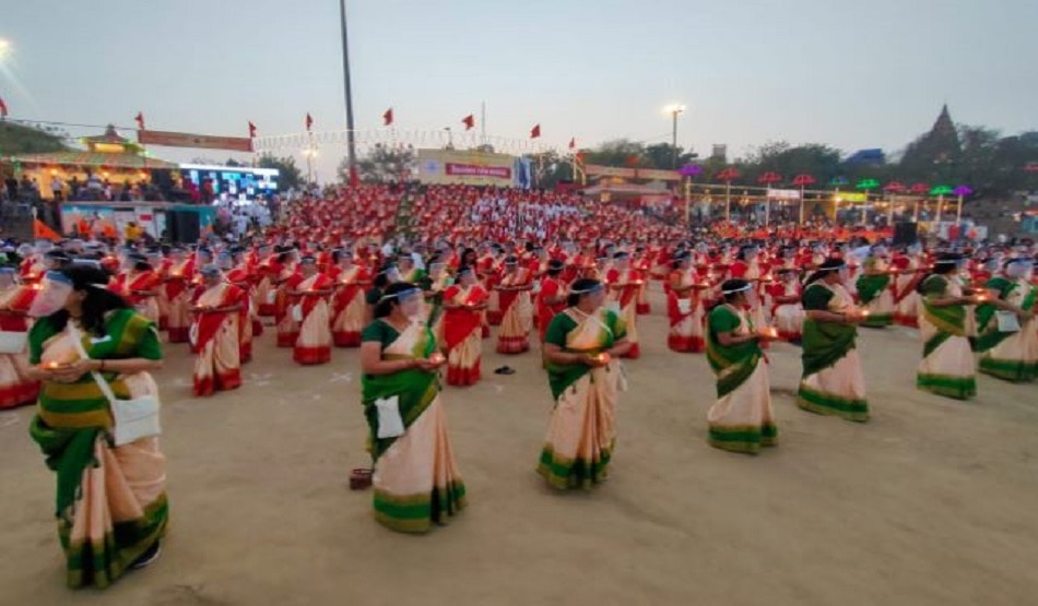 1000 महिलाओं ने किया शिव तांडव का पाठ